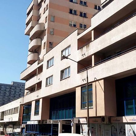 Rondo Onz Metro, Krochmalna 32A Street Warszawa Exteriör bild