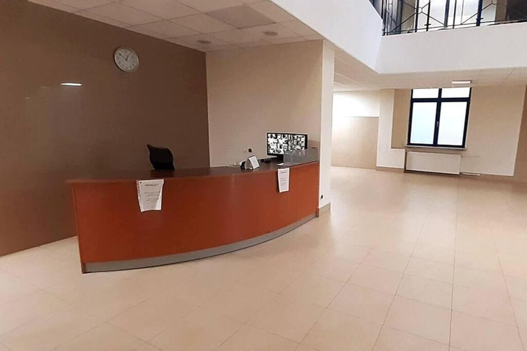 Rondo Onz Metro, Krochmalna 32A Street Warszawa Exteriör bild